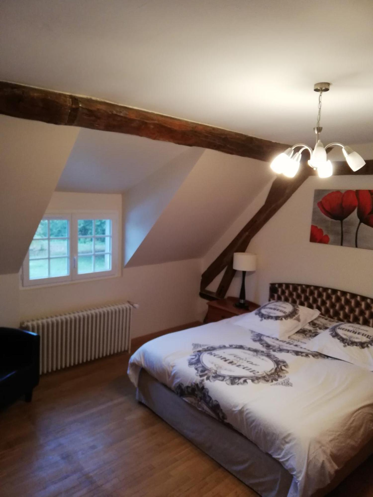Domaine De La Ferme De Mont Bed & Breakfast Mormant Eksteriør bilde